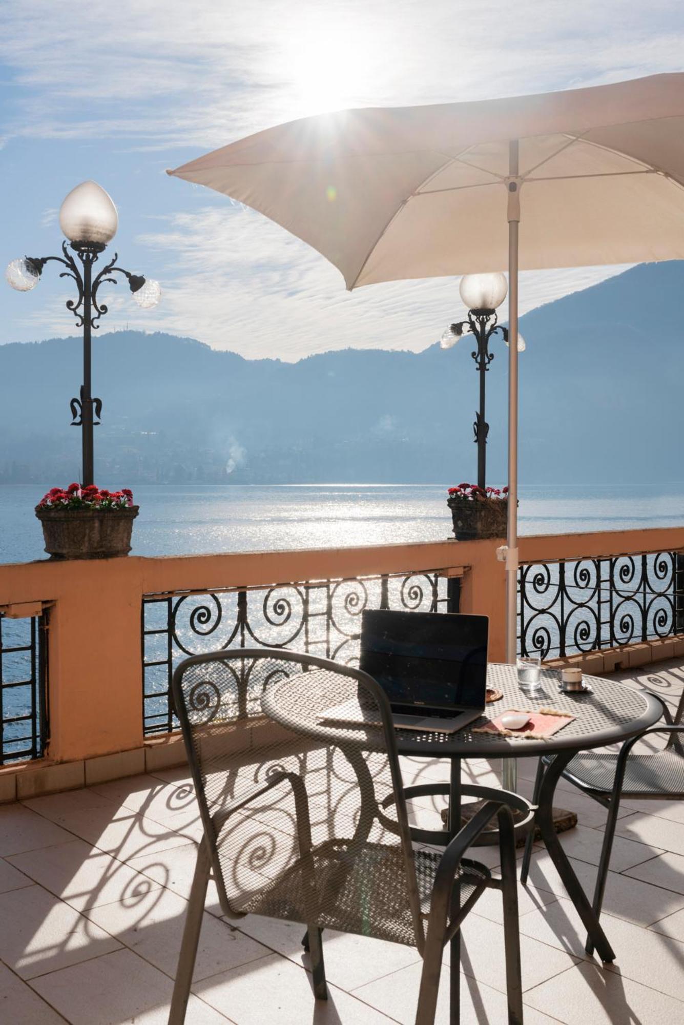 Cadenabbia Lake Side Apartments Bagian luar foto